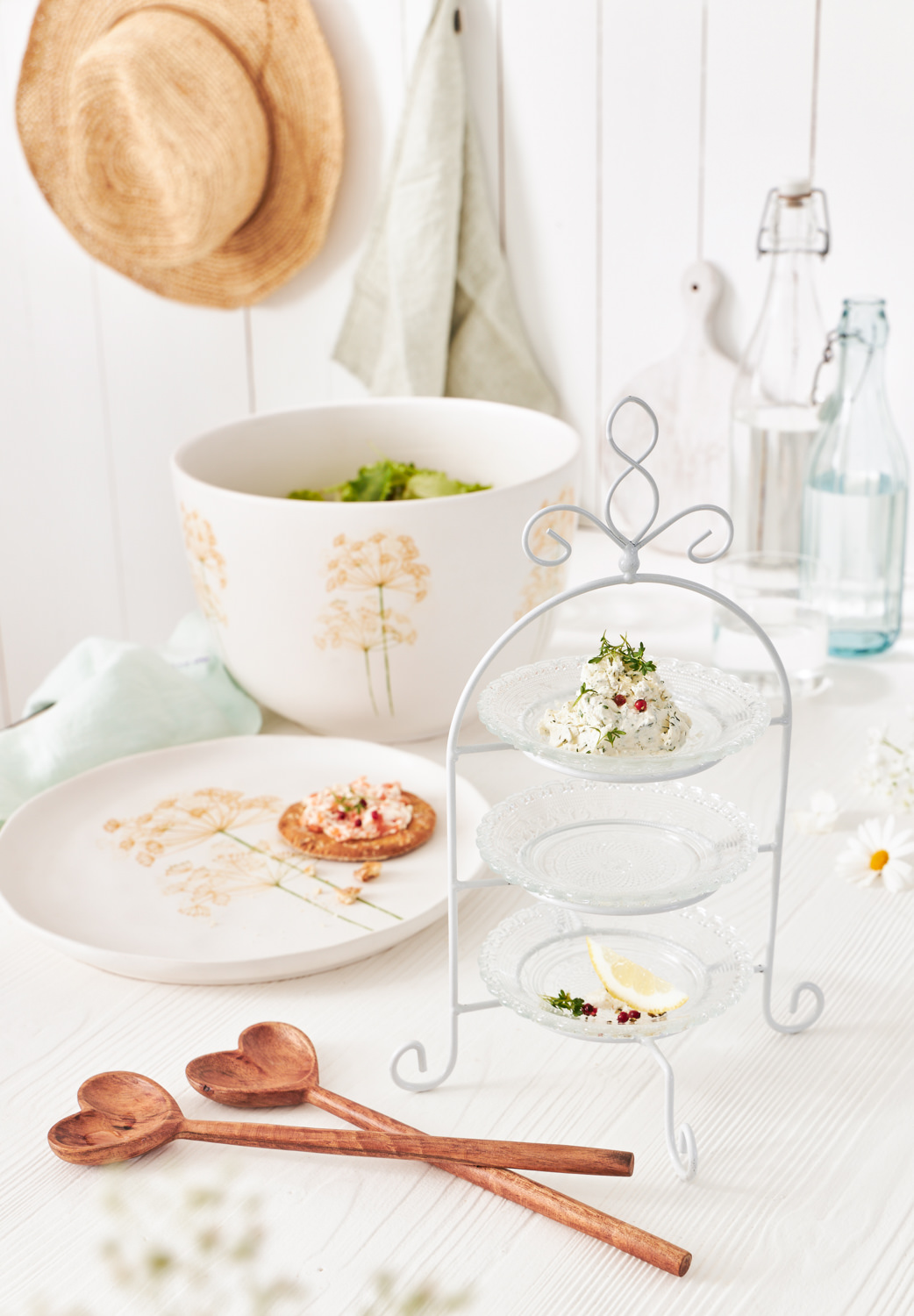 Impressionen Versand, Schüssel und Etagere