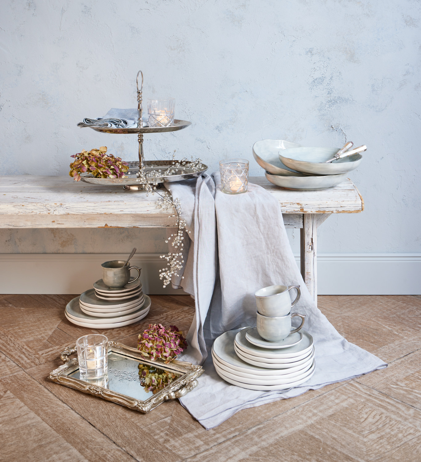 Impressionen Versand, Geschirr